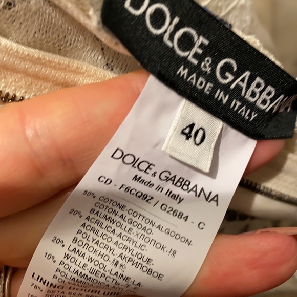 Runway Dolce&Gabbana Embroidered laced dress. - Picture 4 of 10